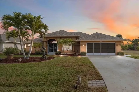 55 Clubhouse Road Rotonda West FL 33947