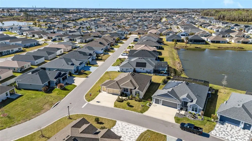 1706 Colleen Court The Villages FL 34762