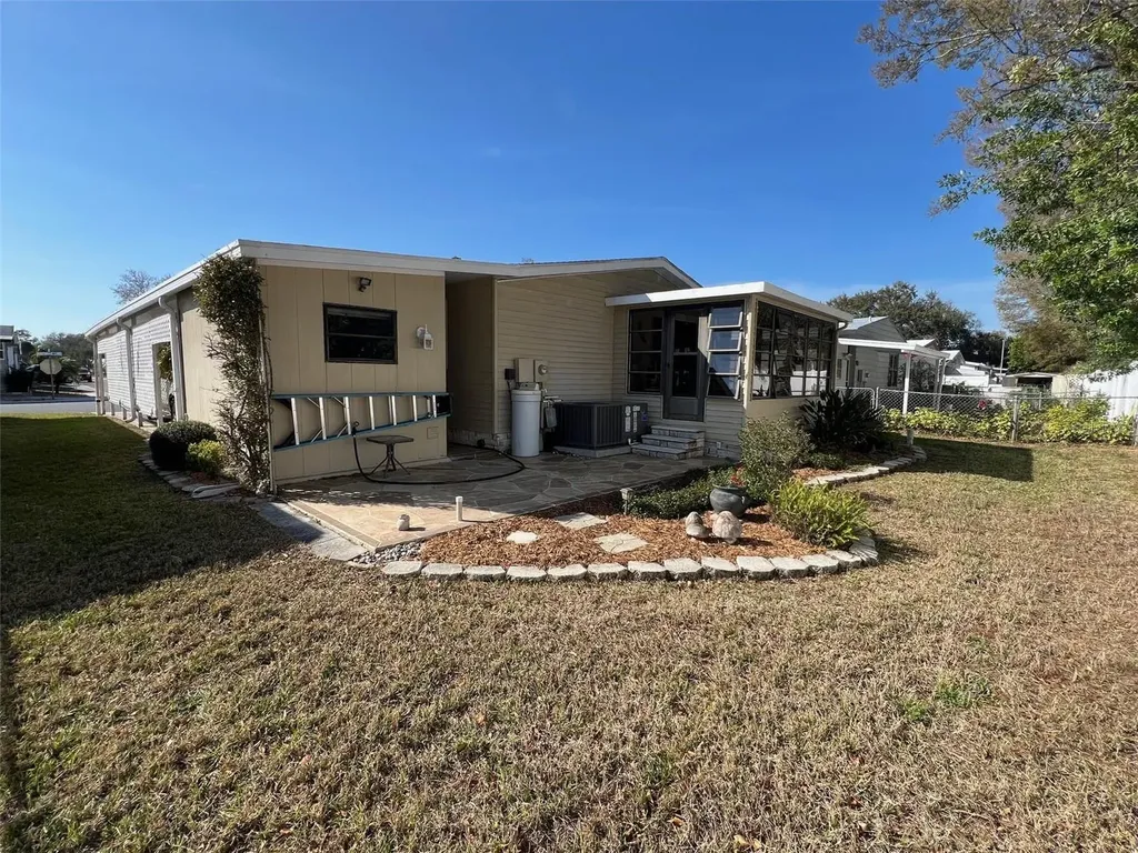 1001 Starkey Road Largo FL 33771