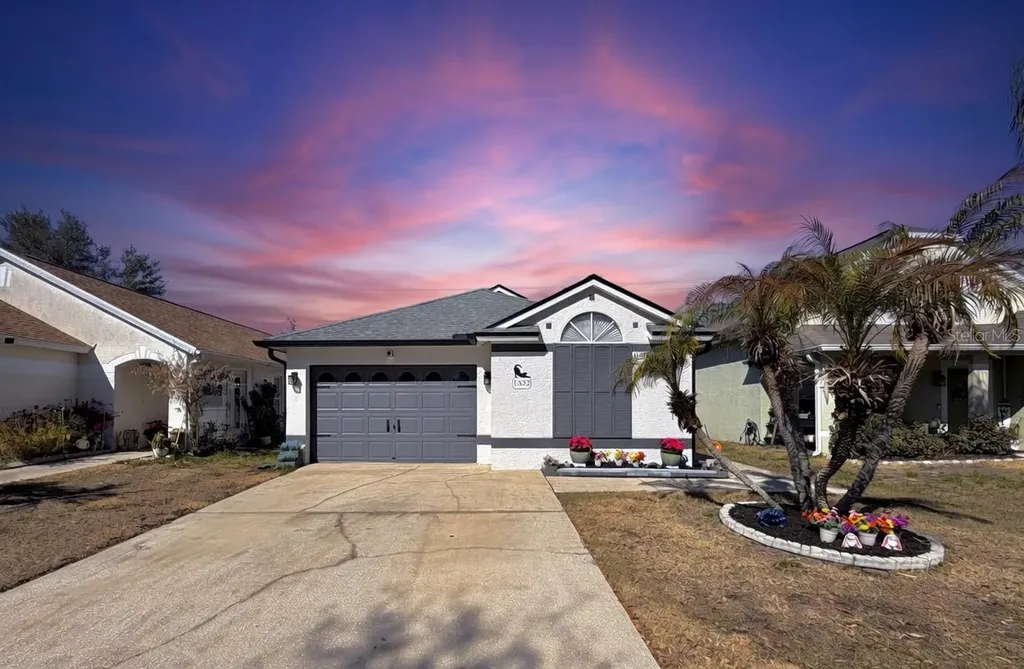 1332 Dew Bloom Road Valrico FL 33594