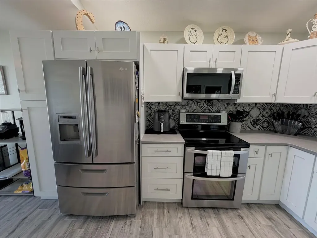 1332 Dew Bloom Road Valrico FL 33594