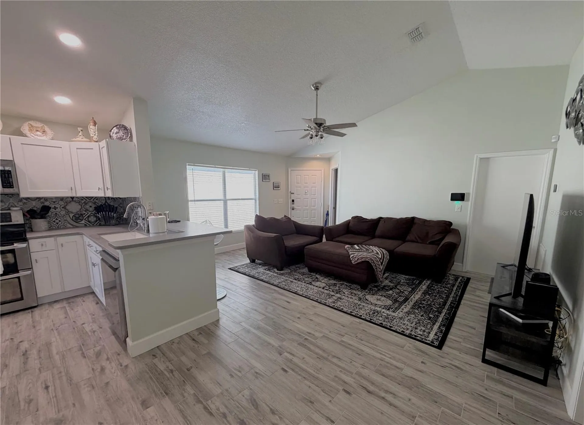 1332 Dew Bloom Road Valrico FL 33594