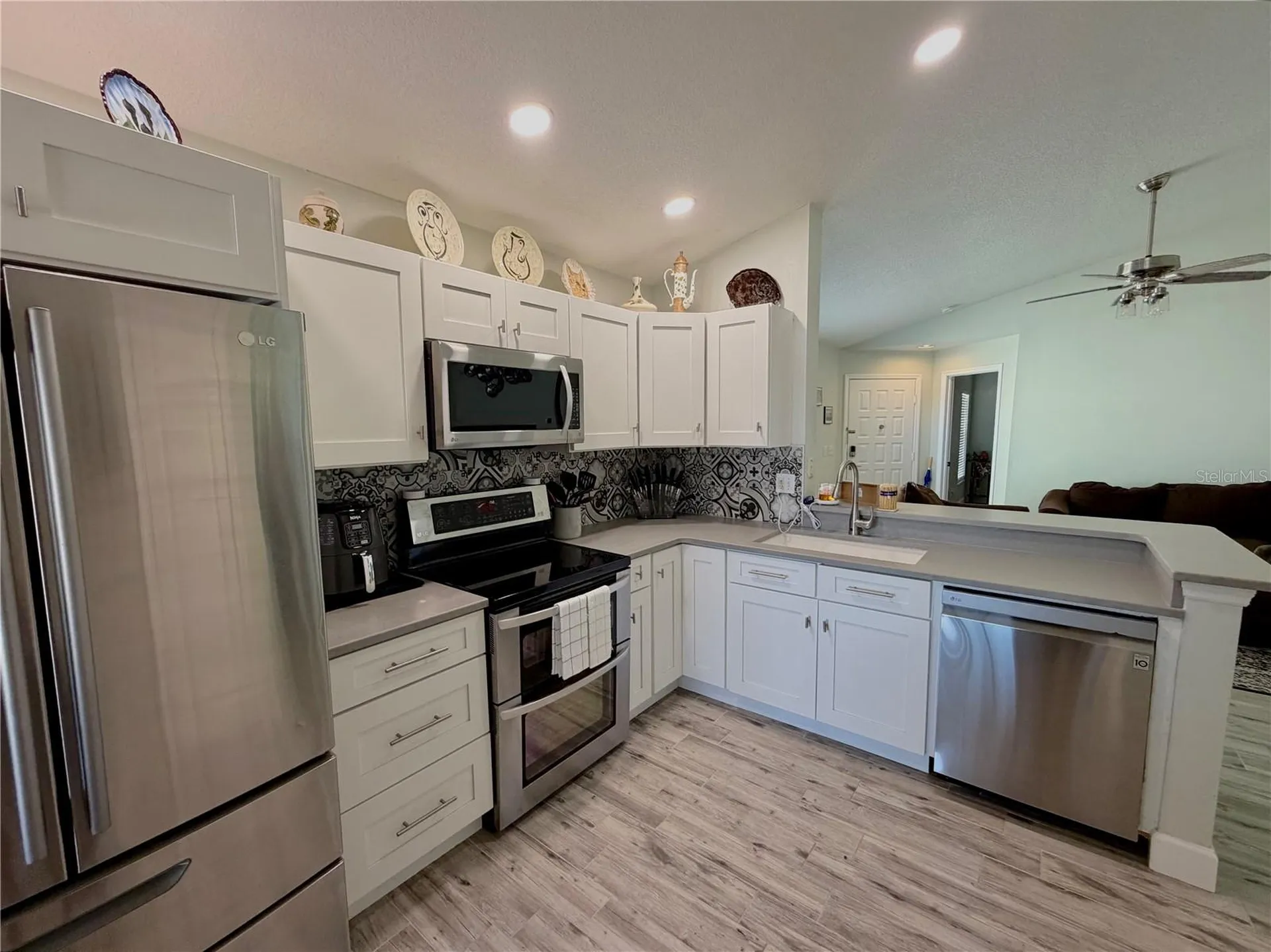 1332 Dew Bloom Road Valrico FL 33594