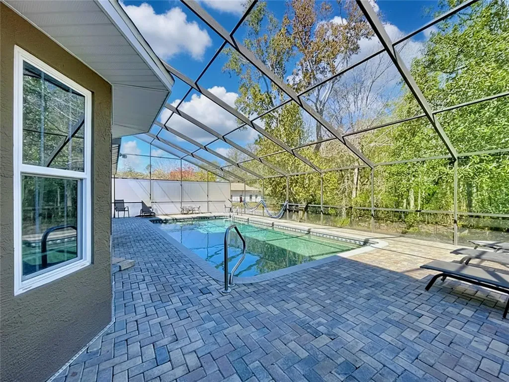 10655 Lakeview Drive New Port Richey FL 34654