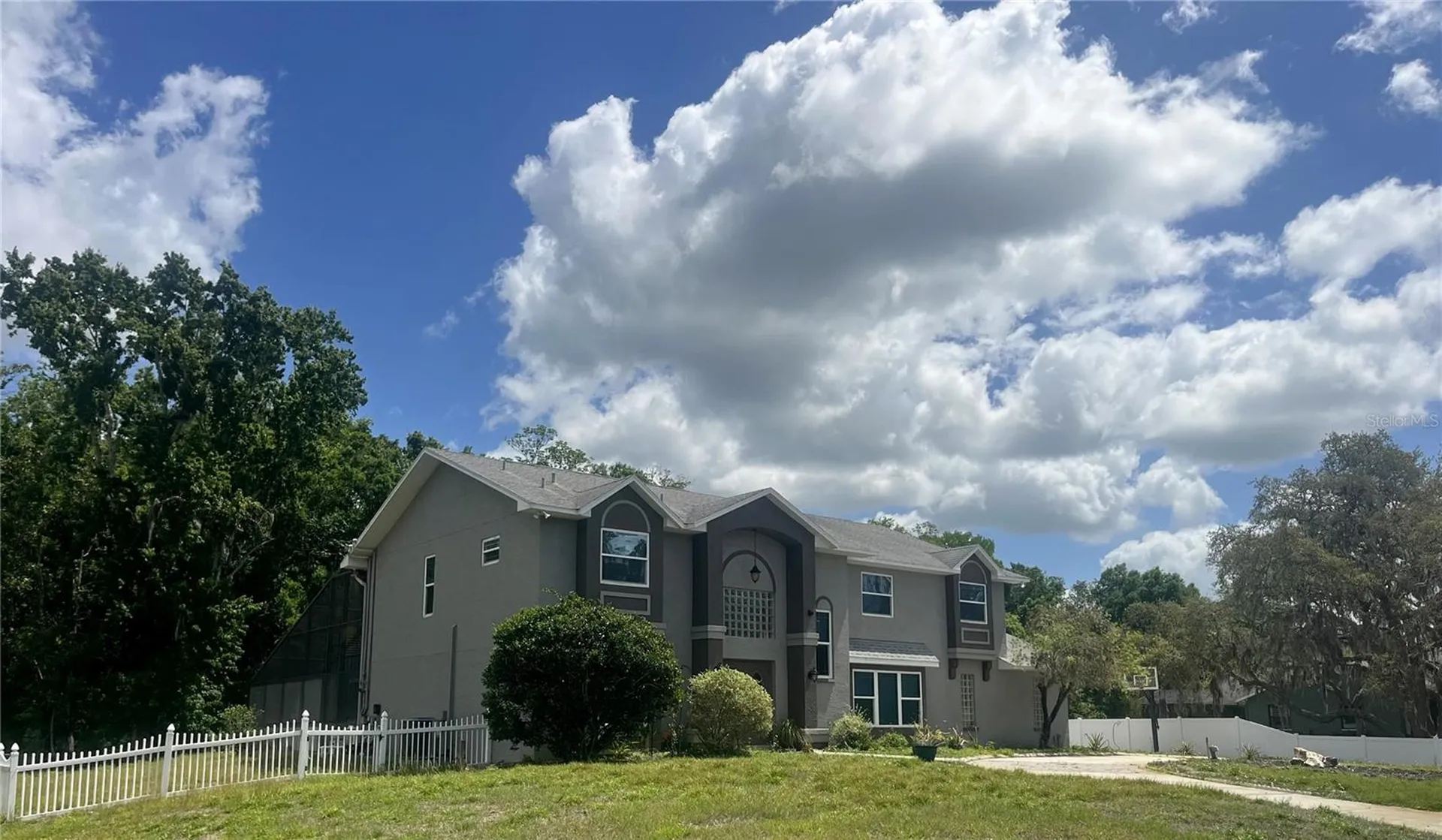 10655 Lakeview Drive New Port Richey FL 34654