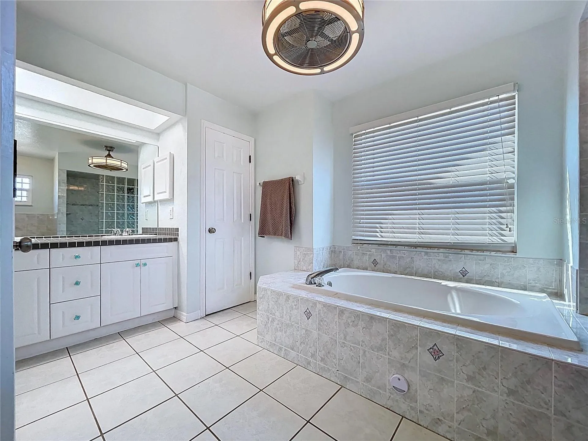 10655 Lakeview Drive New Port Richey FL 34654
