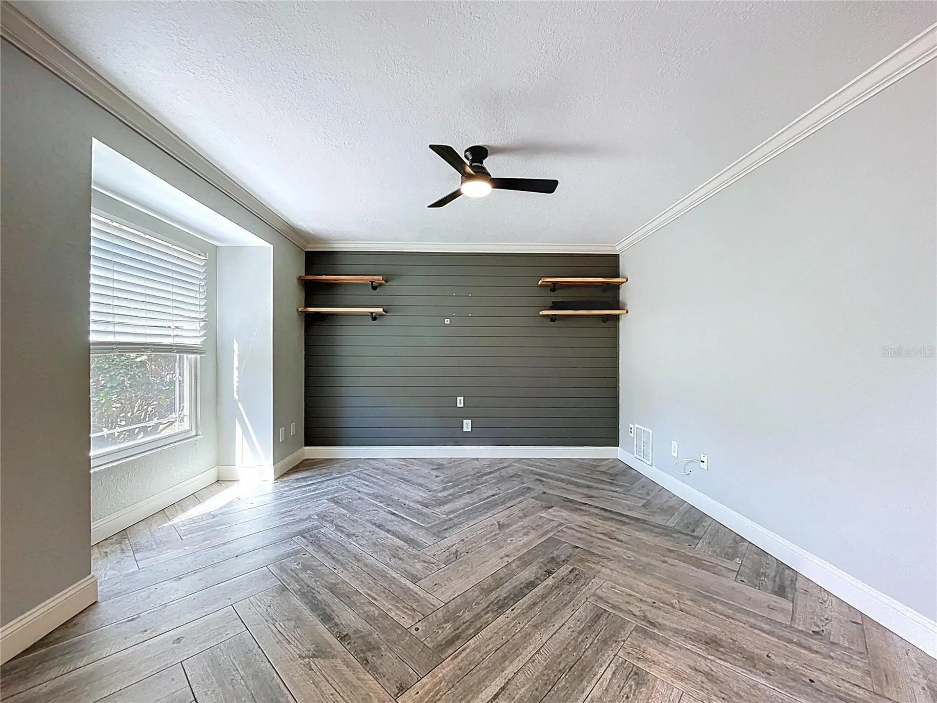 10655 Lakeview Drive New Port Richey FL 34654