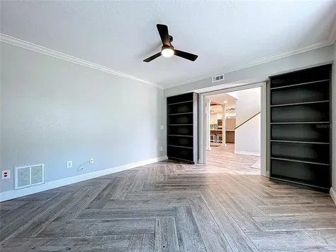 10655 Lakeview Drive New Port Richey FL 34654