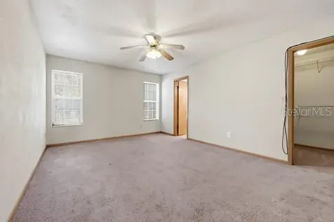 2624 NW 4th Avenue Gainesville FL 32607