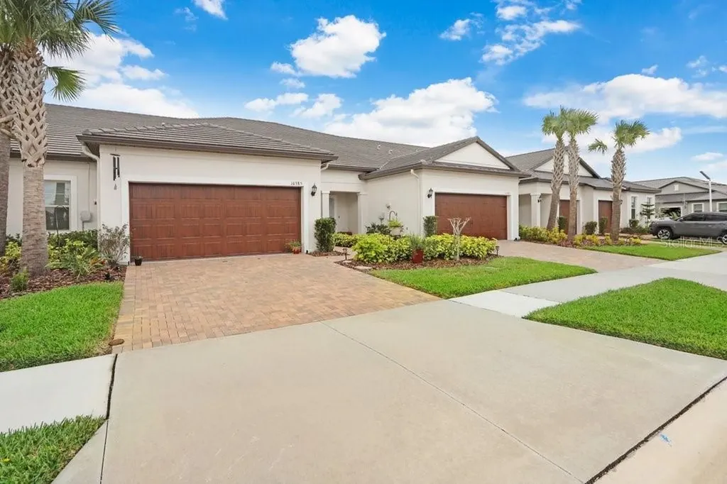 10385 Echo Dock Loop San Antonio FL 33576