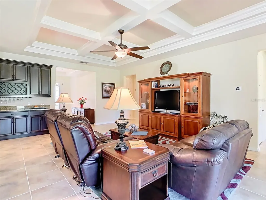 819 San Raphael Street Kissimmee FL 34759