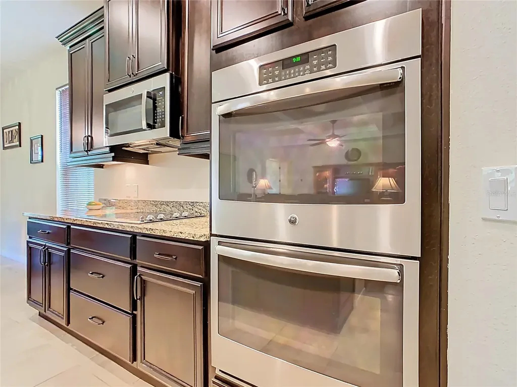 819 San Raphael Street Kissimmee FL 34759