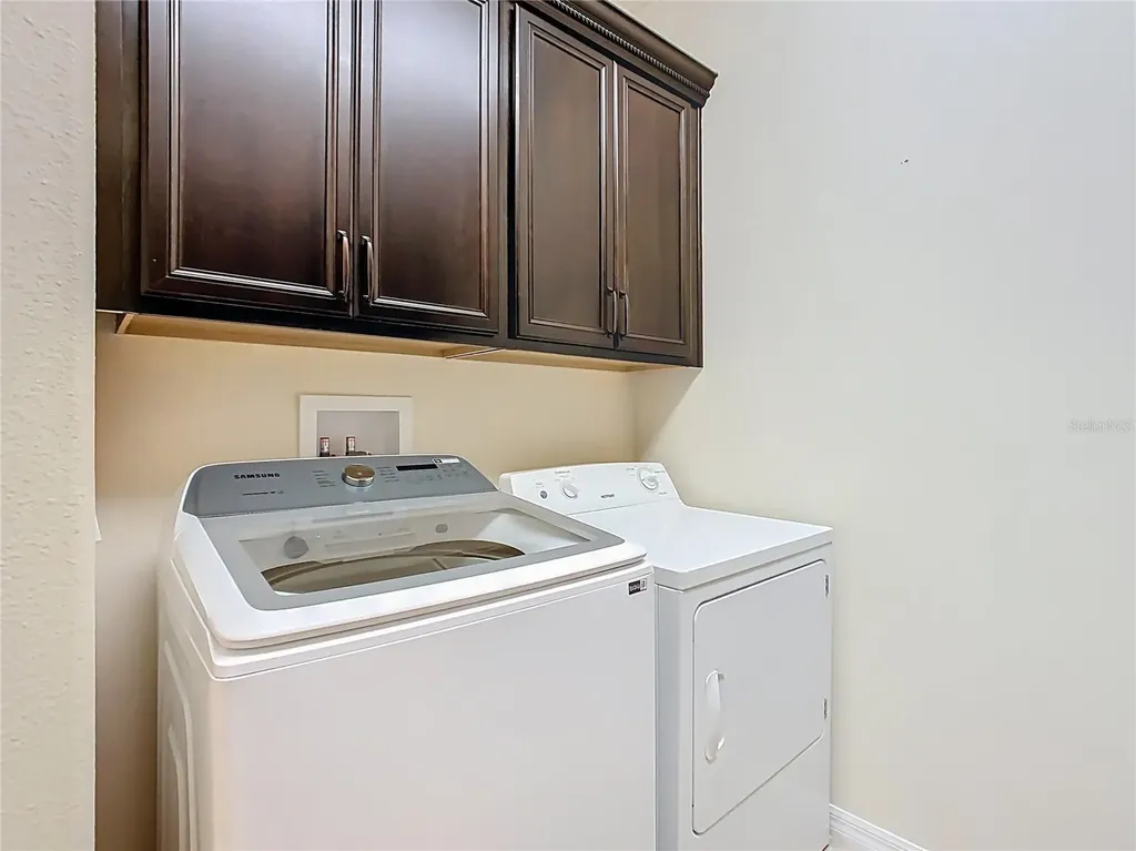 819 San Raphael Street Kissimmee FL 34759