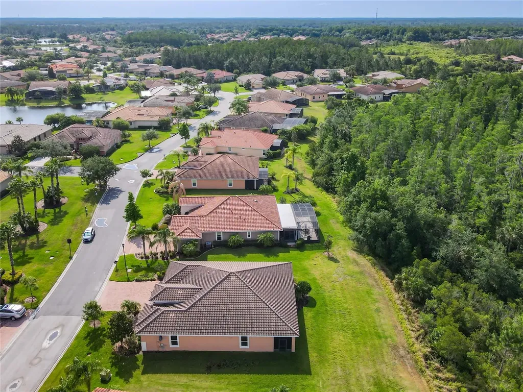 819 San Raphael Street Kissimmee FL 34759