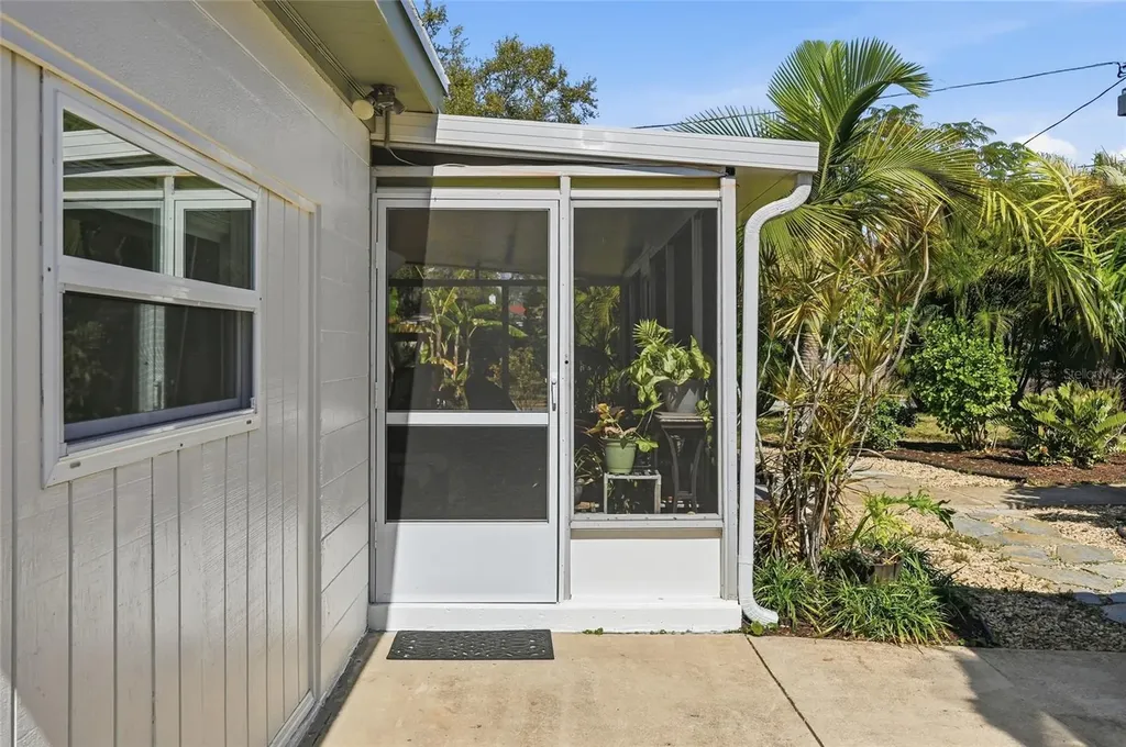 2701 56th Street S Gulfport FL 33707