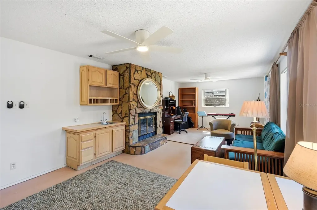 2701 56th Street S Gulfport FL 33707