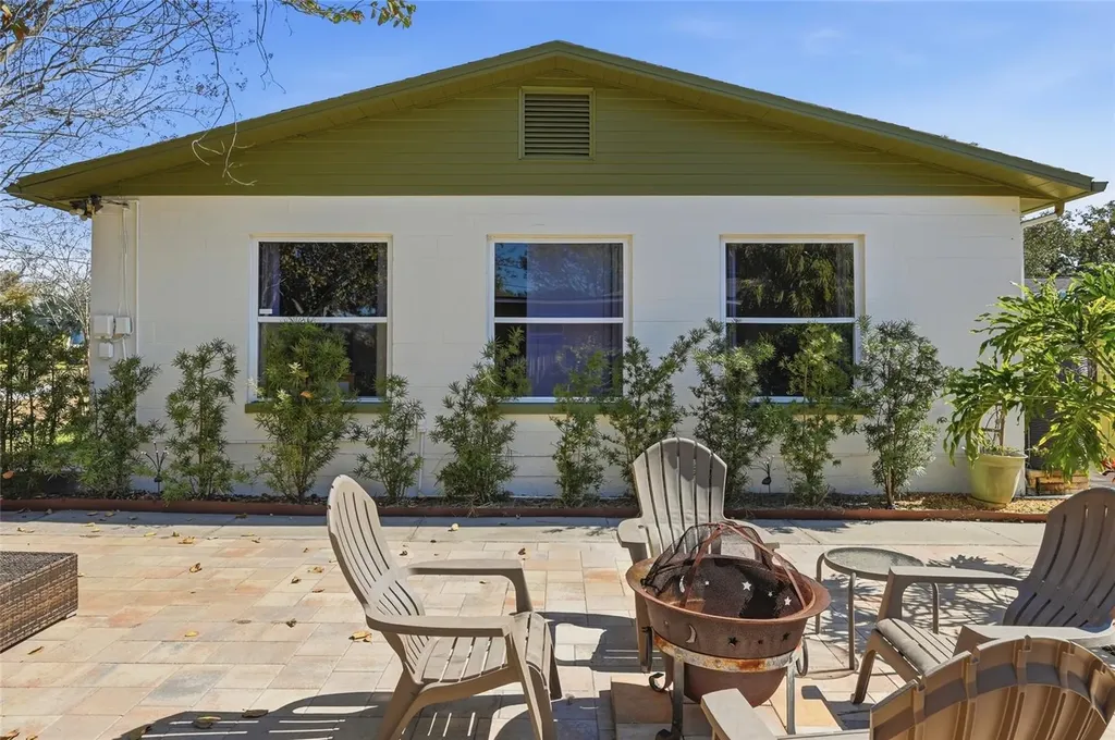 2701 56th Street S Gulfport FL 33707