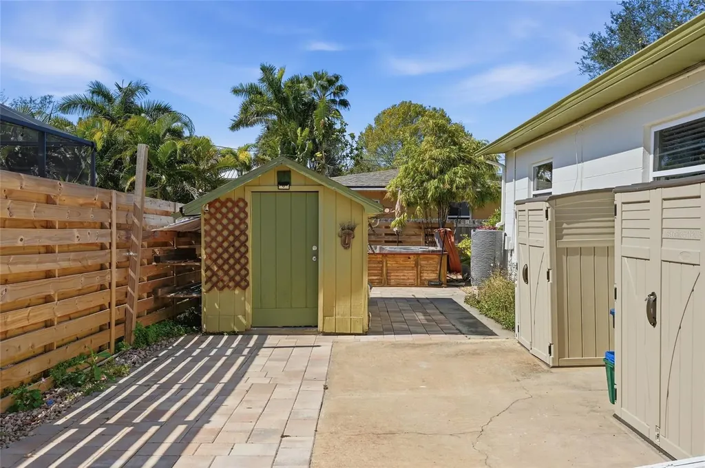 2701 56th Street S Gulfport FL 33707