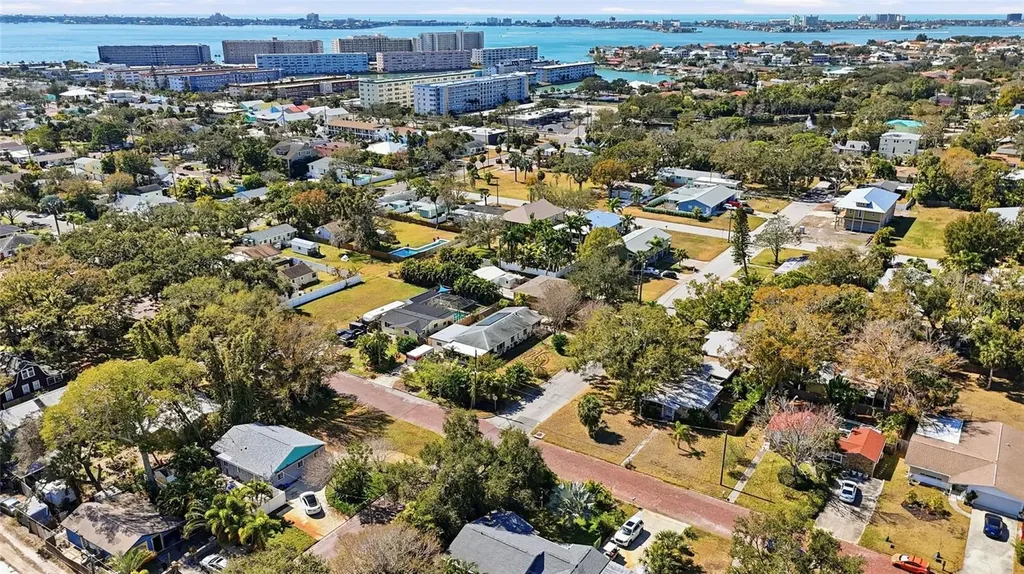 2701 56th Street S Gulfport FL 33707