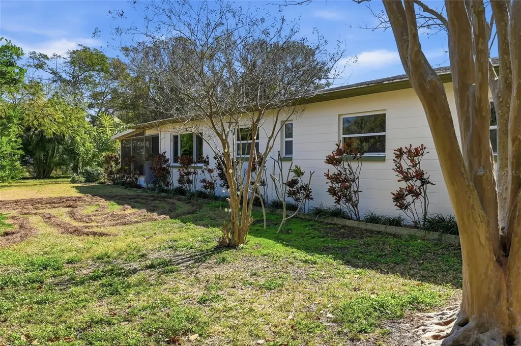 2701 56th Street S Gulfport FL 33707