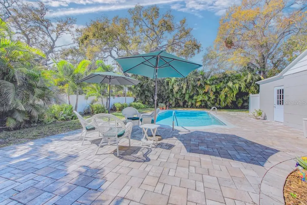 2601 49th Street S Gulfport FL 33707