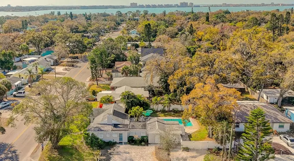 2601 49th Street S Gulfport FL 33707
