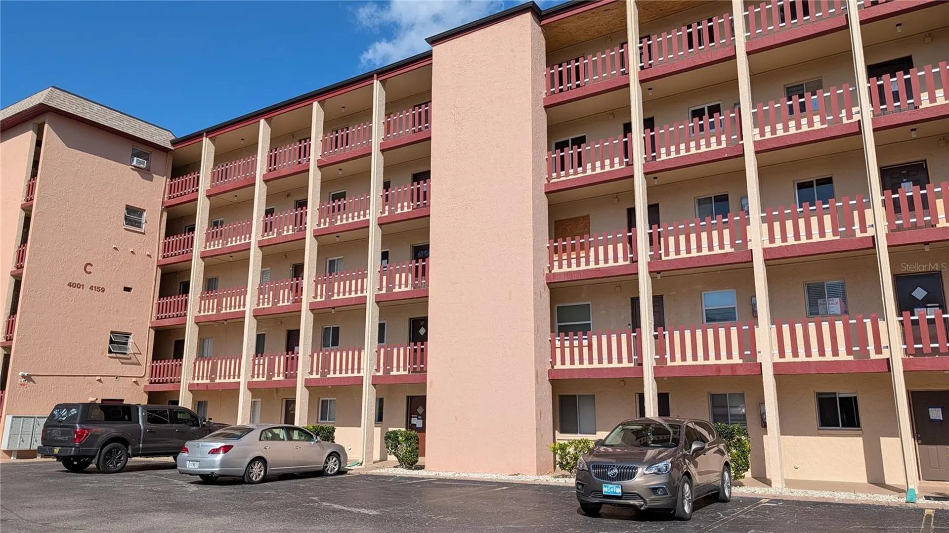 4087 Lake Bayshore Drive Bradenton FL 34205