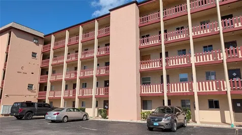 4087 Lake Bayshore Drive Bradenton FL 34205