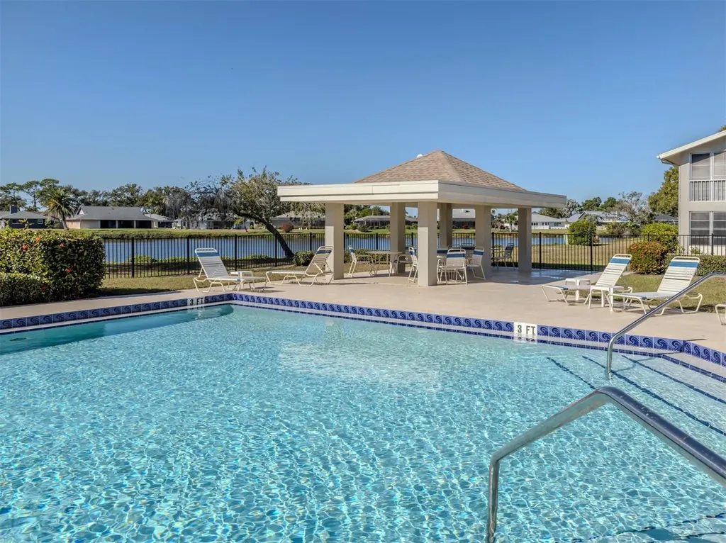 601 Pinebrook Crescent Venice FL 34285