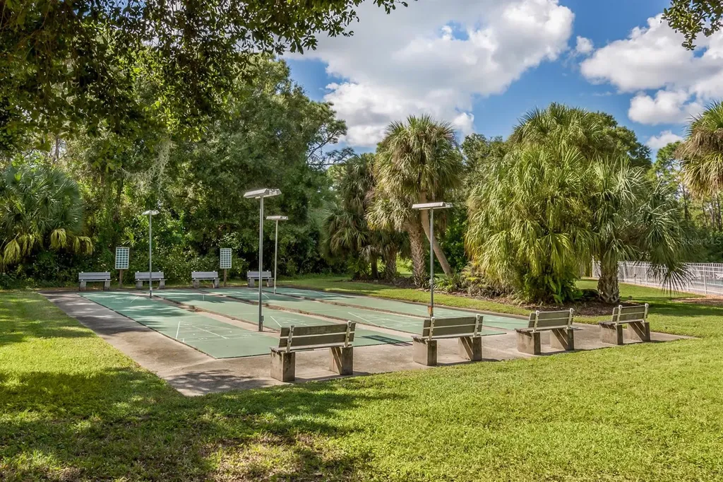601 Pinebrook Crescent Venice FL 34285