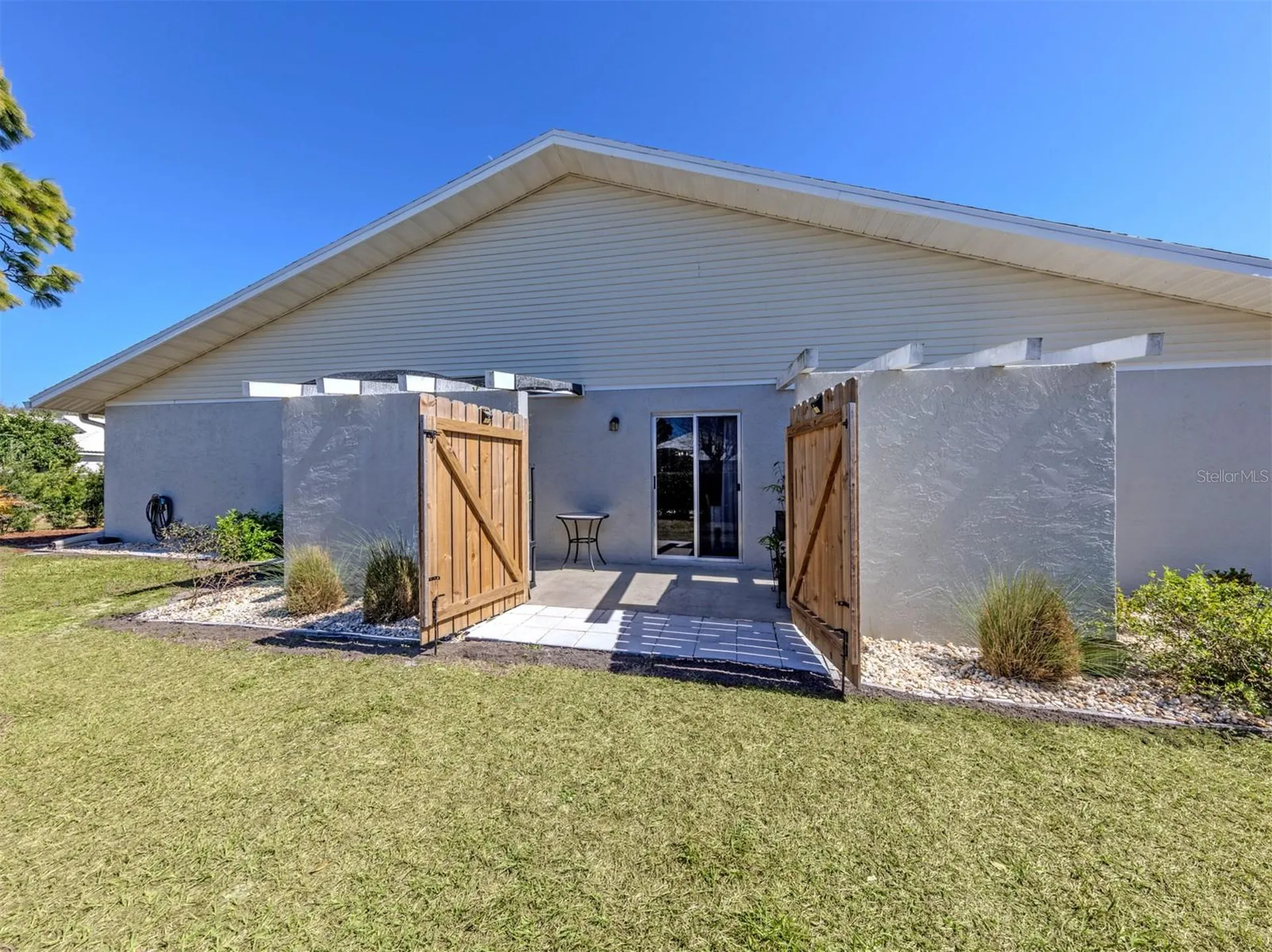 601 Pinebrook Crescent Venice FL 34285