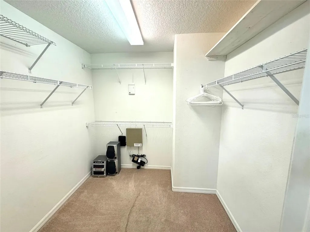 1483 Hillview Lane Tarpon Springs FL 34689