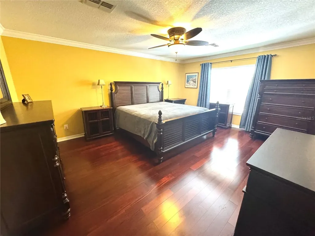 1483 Hillview Lane Tarpon Springs FL 34689