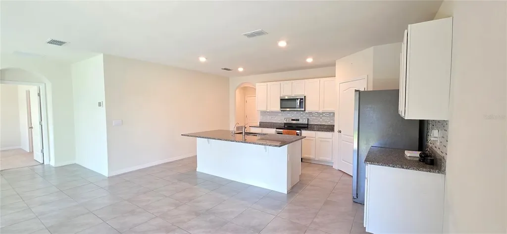 3383 Hammond Point Sanford FL 32771