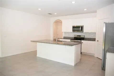 3383 Hammond Point Sanford FL 32771
