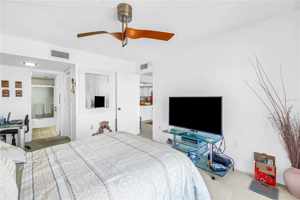4900 Brittany Drive S St Petersburg FL 33715