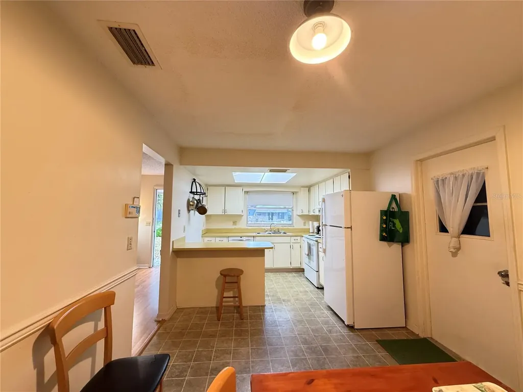 622 Goodwin Avenue New Smyrna Beach FL 32169
