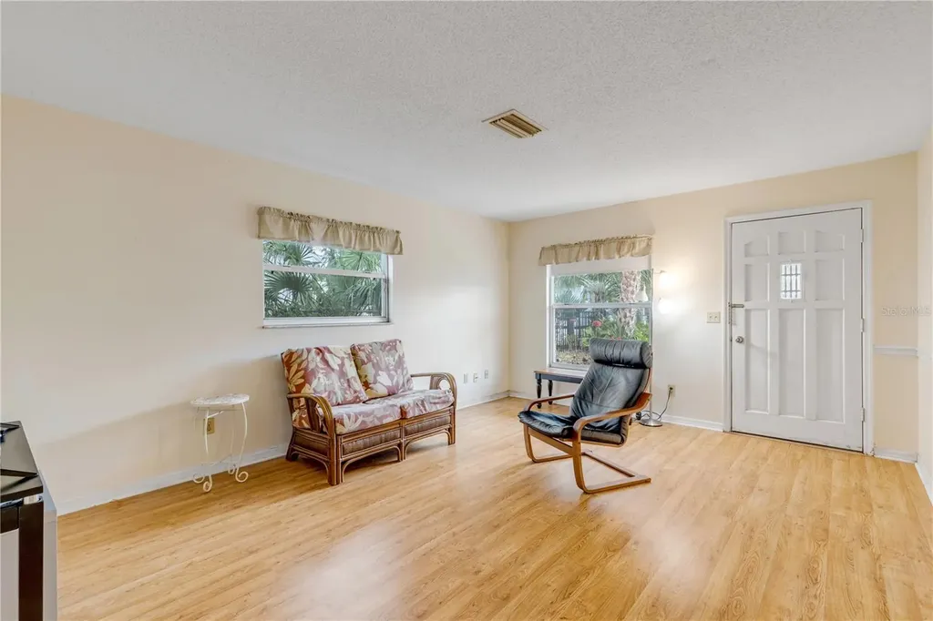 622 Goodwin Avenue New Smyrna Beach FL 32169