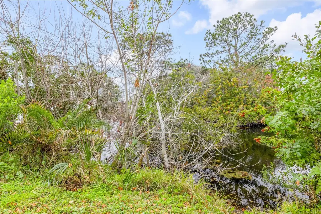 622 Goodwin Avenue New Smyrna Beach FL 32169