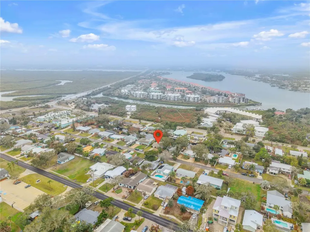 622 Goodwin Avenue New Smyrna Beach FL 32169