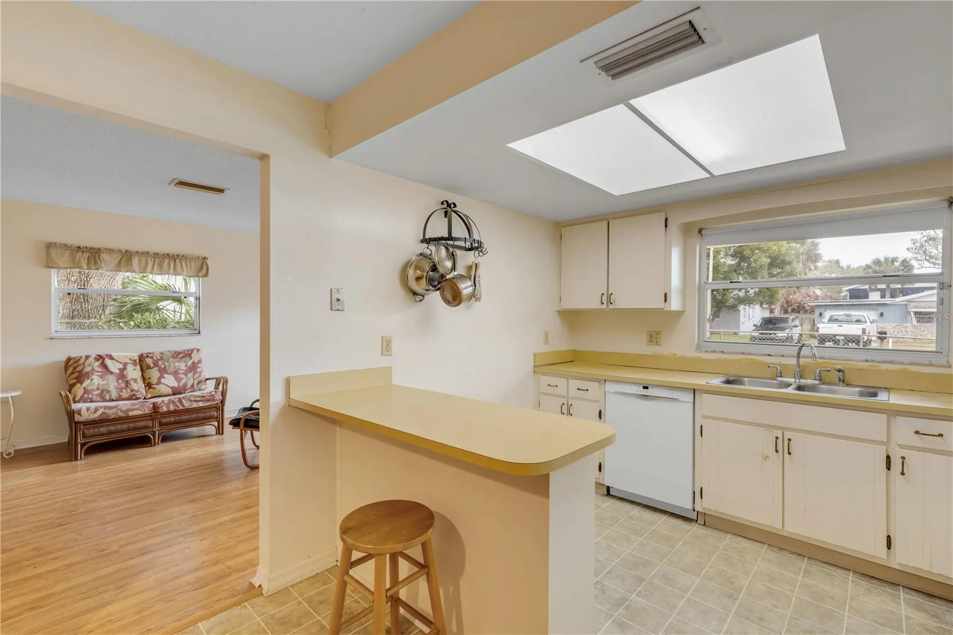 622 Goodwin Avenue New Smyrna Beach FL 32169