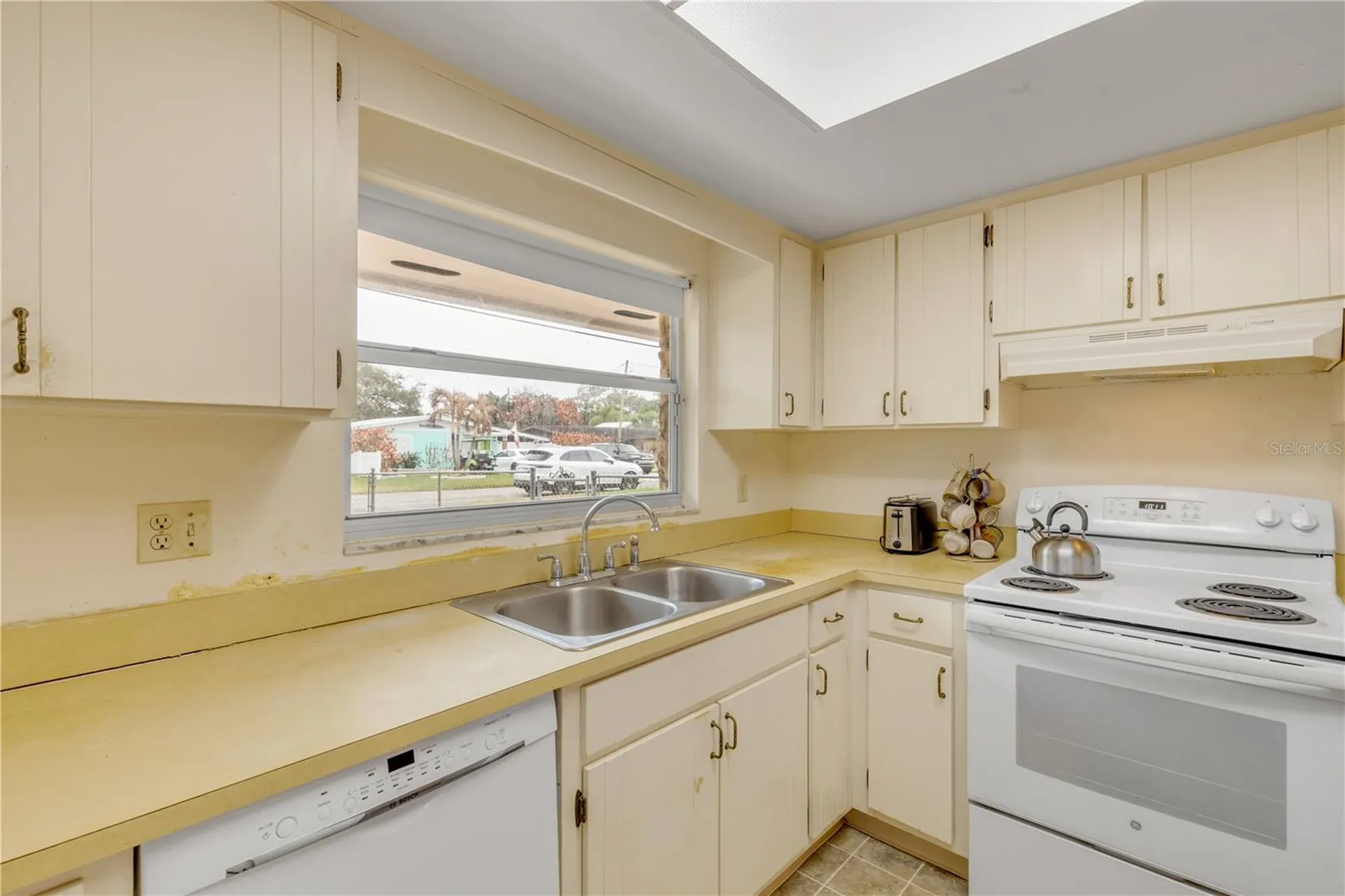 622 Goodwin Avenue New Smyrna Beach FL 32169