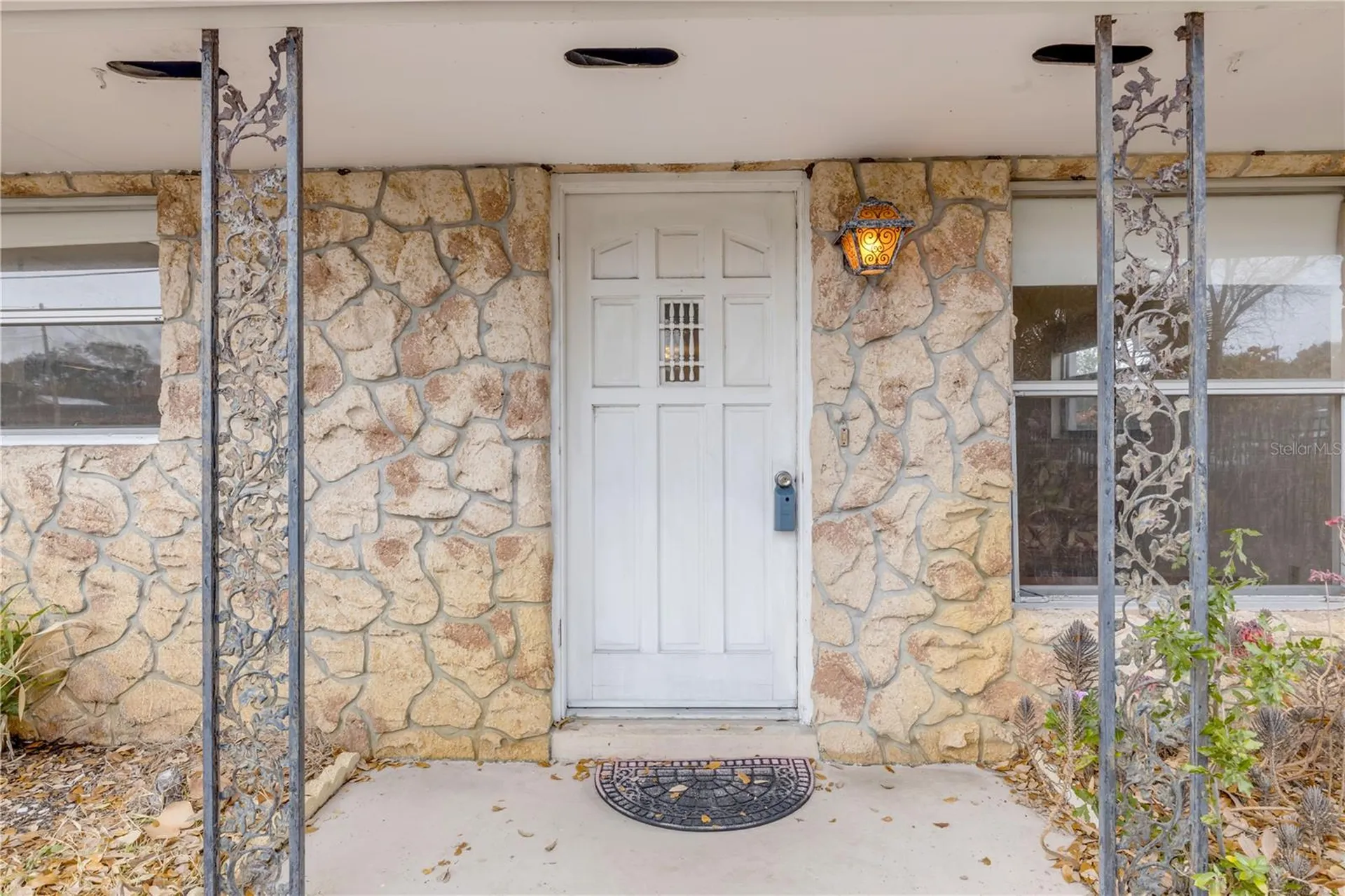622 Goodwin Avenue New Smyrna Beach FL 32169