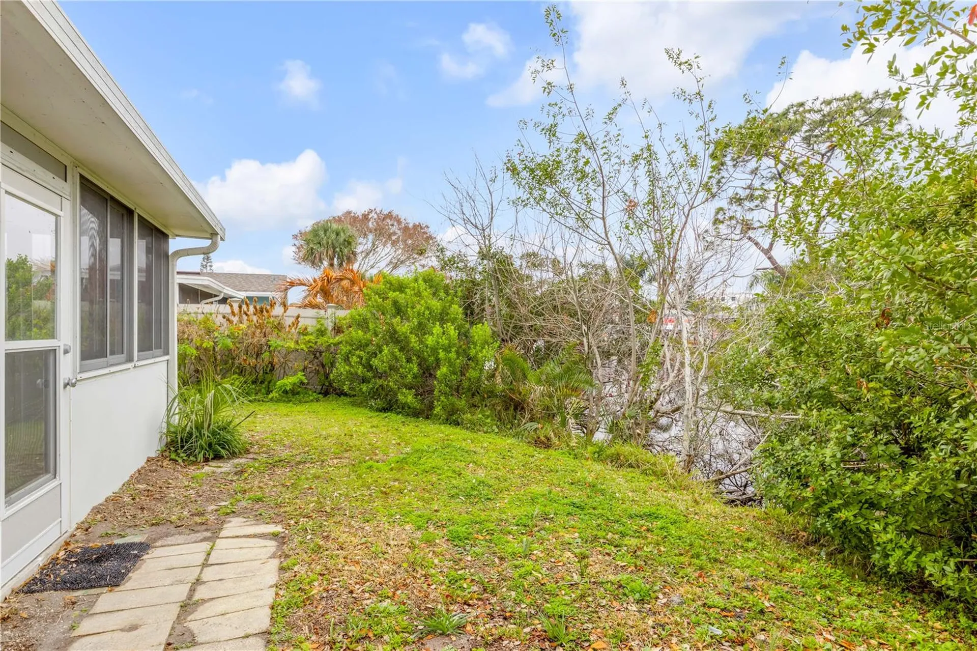 622 Goodwin Avenue New Smyrna Beach FL 32169