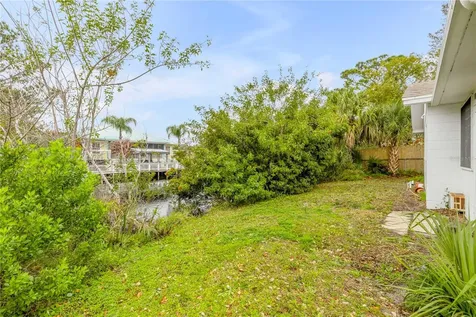622 Goodwin Avenue New Smyrna Beach FL 32169