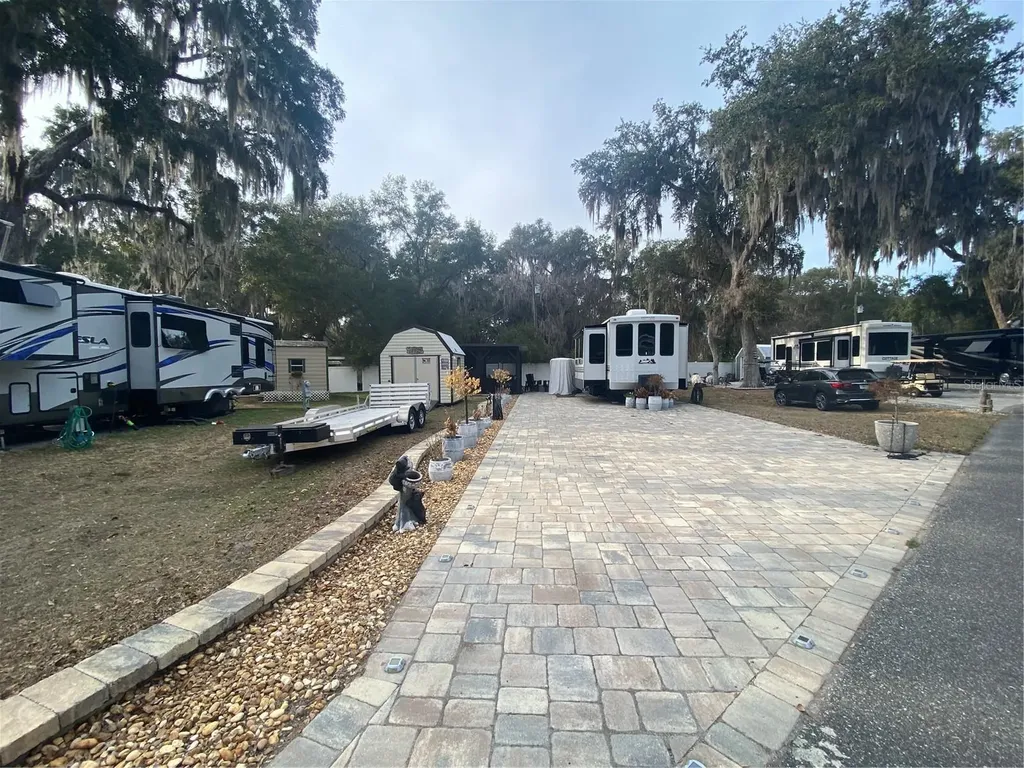 25059 NE 143rd Place NE Fort Mc Coy FL 32134