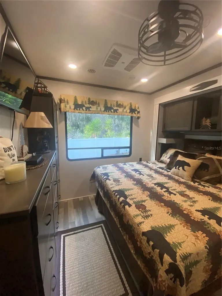 25059 NE 143rd Place NE Fort Mc Coy FL 32134