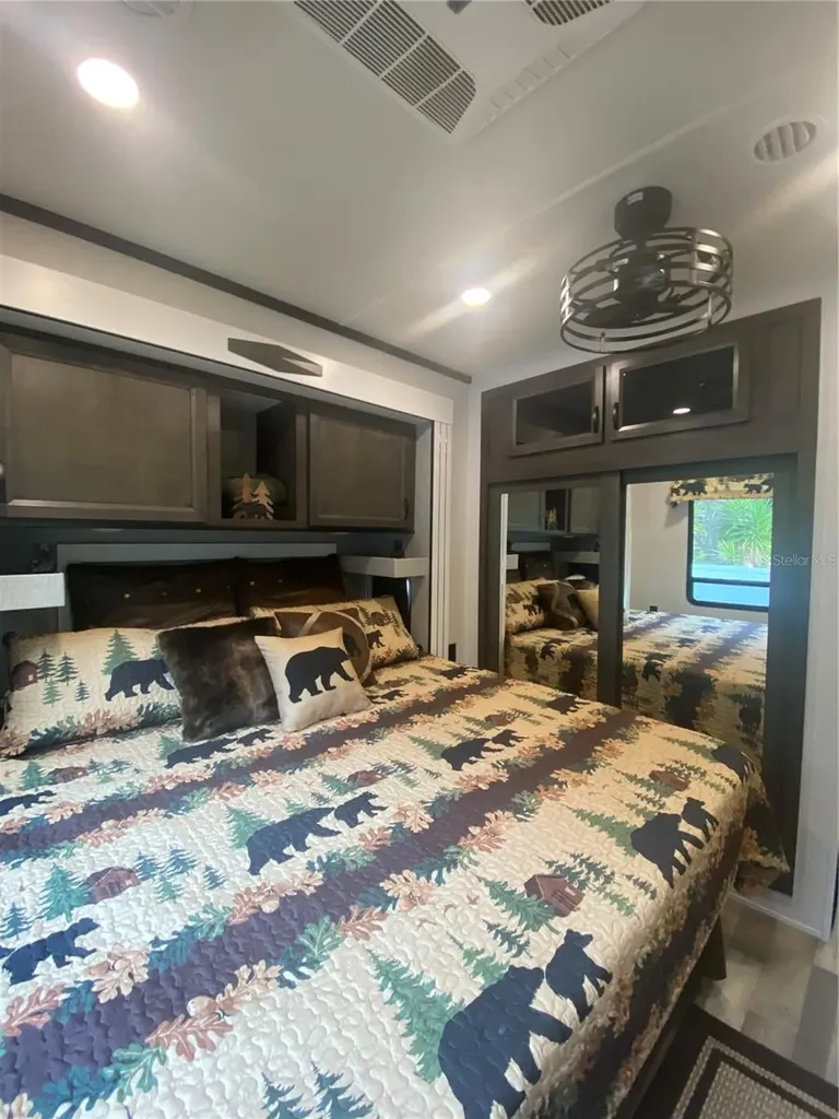 25059 NE 143rd Place NE Fort Mc Coy FL 32134
