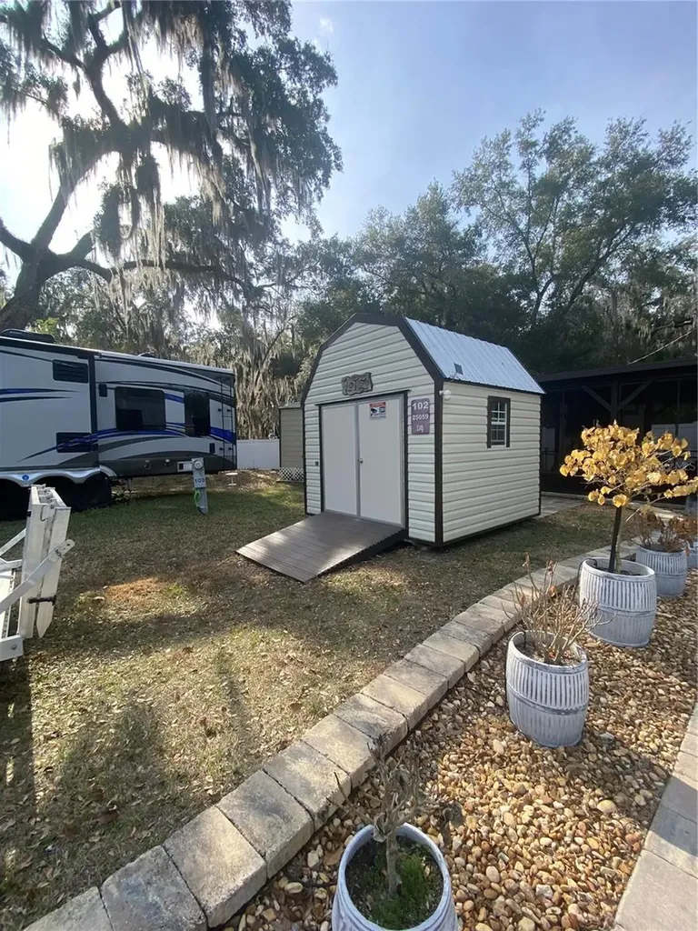 25059 NE 143rd Place NE Fort Mc Coy FL 32134