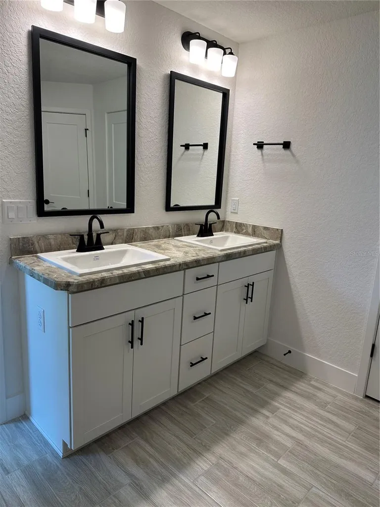 12126 Pine Warbler Avenue Brooksville FL 34614